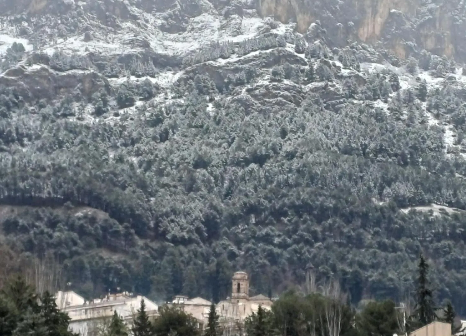 Cazorla Live Apartment