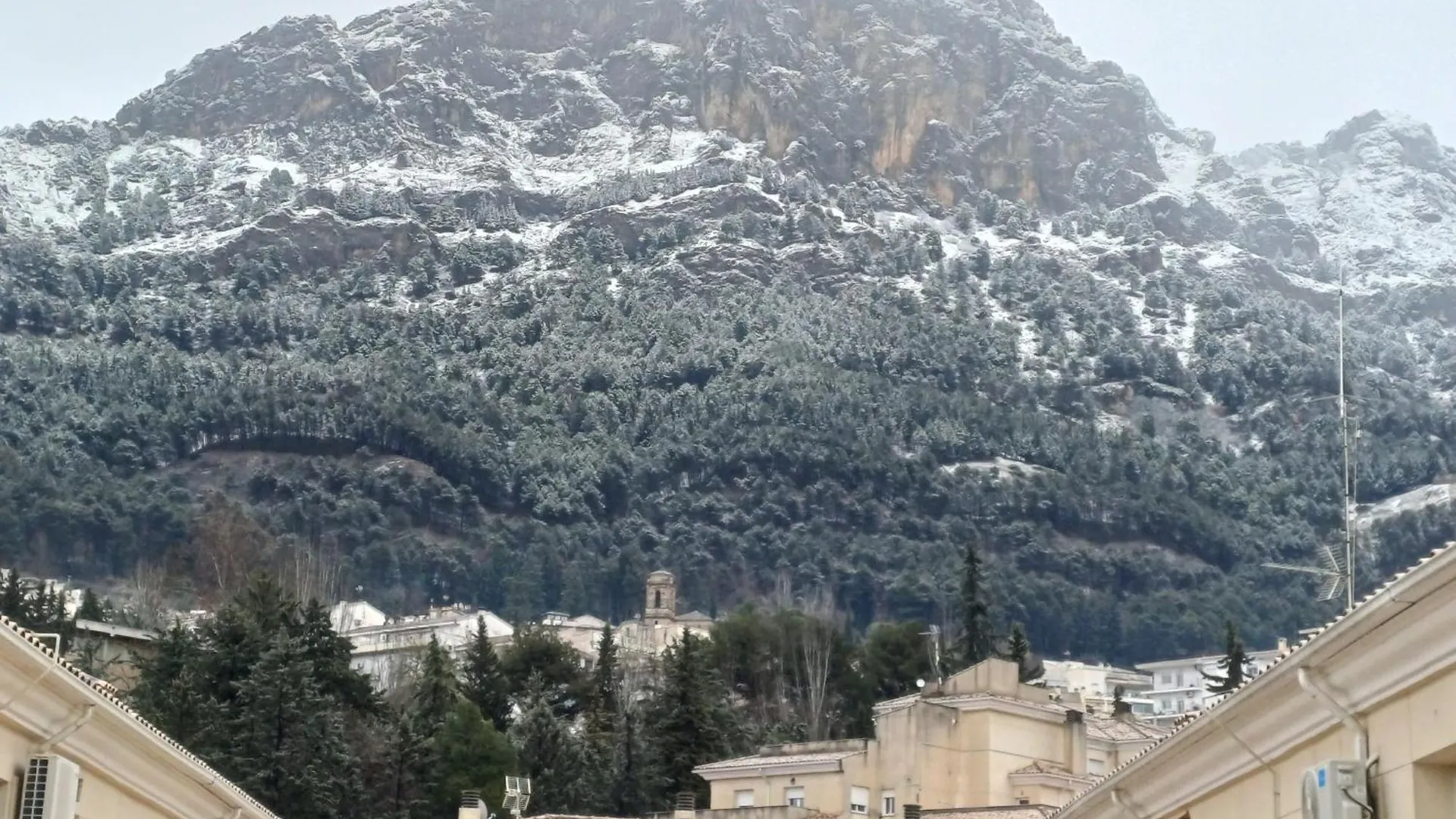 Cazorla Live Apartment